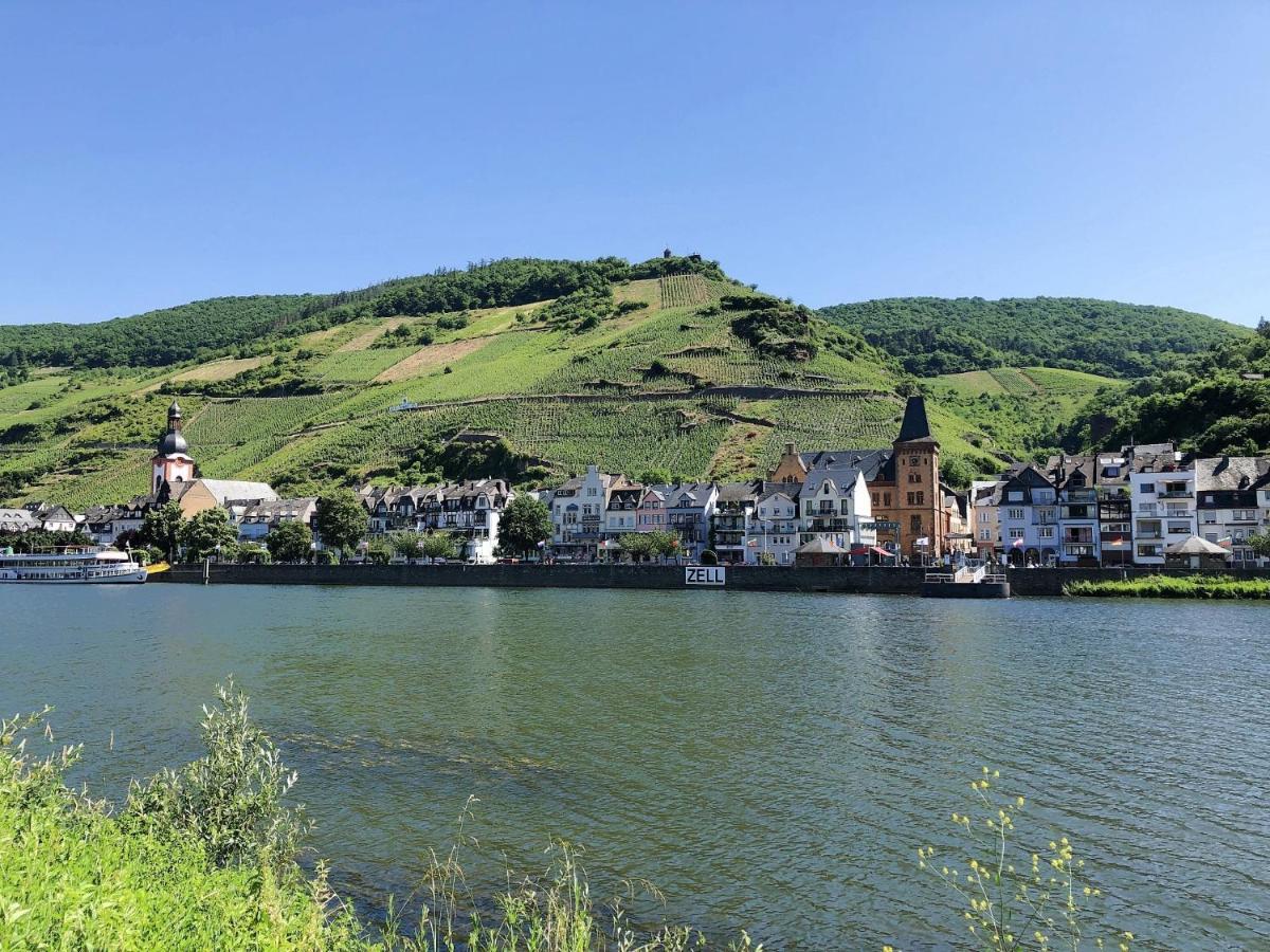 Ferienhaus Am Moselradweg Zell an der Mosel Luaran gambar